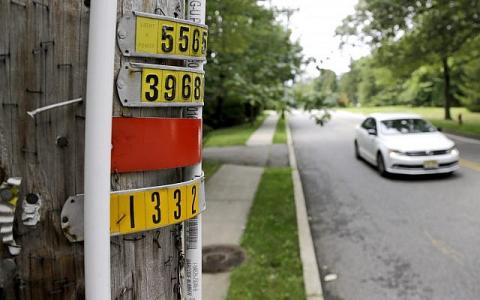 New Jersey eruv provokes residents' complaints